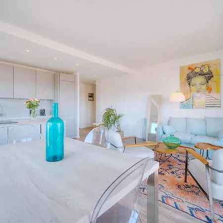 Appartamento Downtown 2br With Ac & Terrace W Sea View - Benakey Cannes