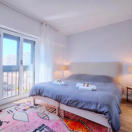 Downtown 2br With Ac & Terrace W Sea View - Benakey * Cannes